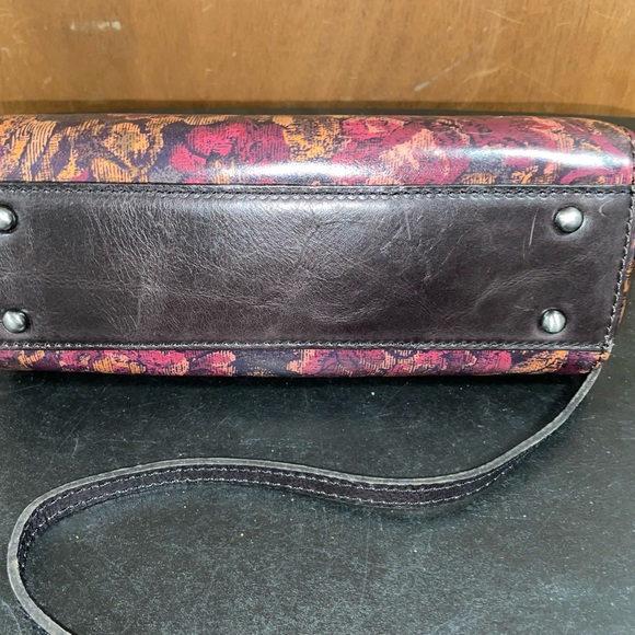 Beautiful Patricia Nash Purse
PRICE DROPPED - Picture 2 of 3